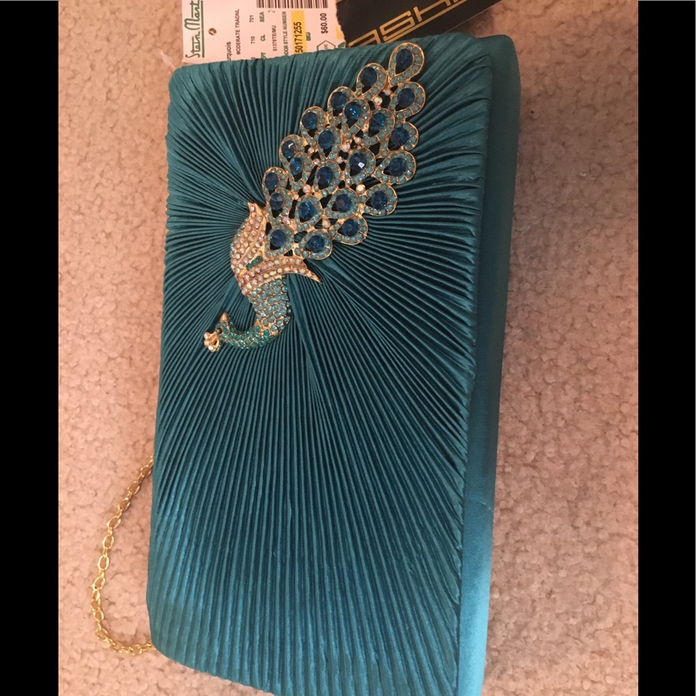 peacock clutch